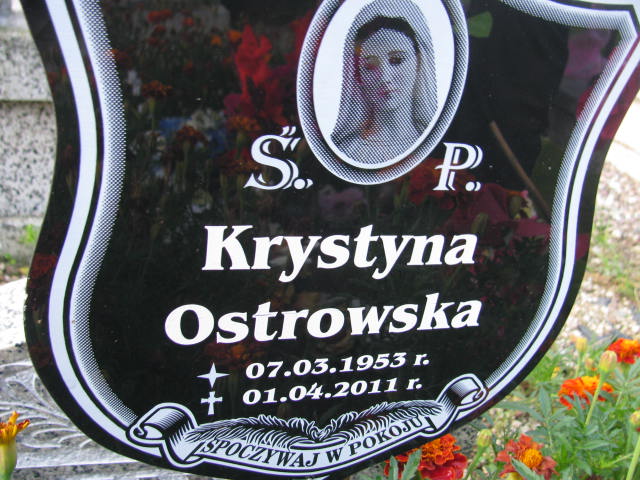 Krystyna Maria OSTROWSKA 1953 Strzelin - Grobonet - Wyszukiwarka osób pochowanych
