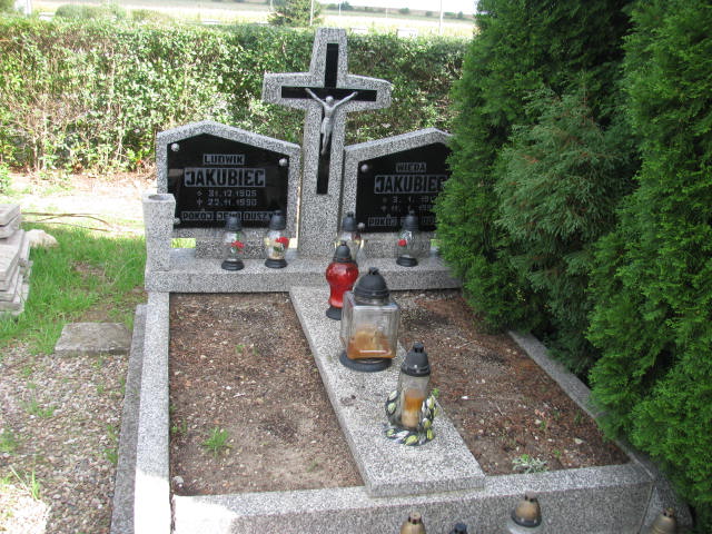 Grób Wiera Jakubiec