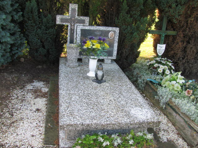 Grób HELENA PACHNIK