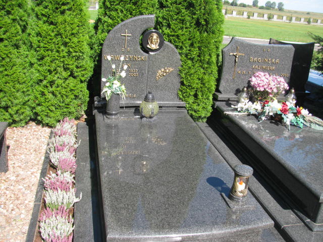 Grób Jan Wawrzyński