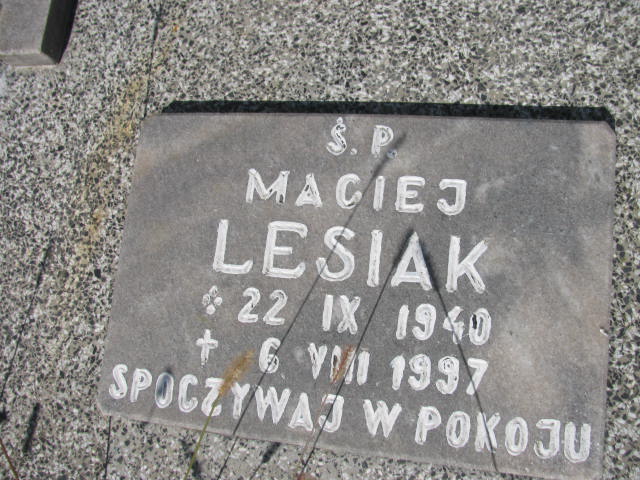 Maciej Lesiak 1940 Strzelin - Grobonet - Wyszukiwarka osób pochowanych