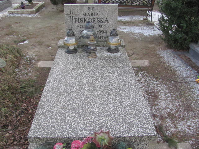 Grób Maria Piskorska