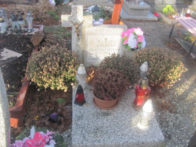 Grób Zbigniew Antoniak