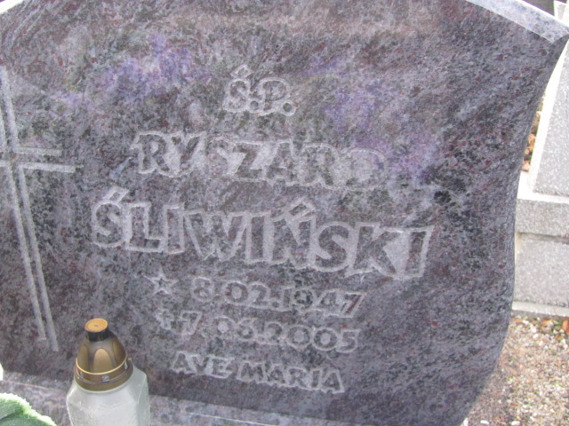 Ryszard Śliwiński 1947 Strzelin - Grobonet - Wyszukiwarka osób pochowanych