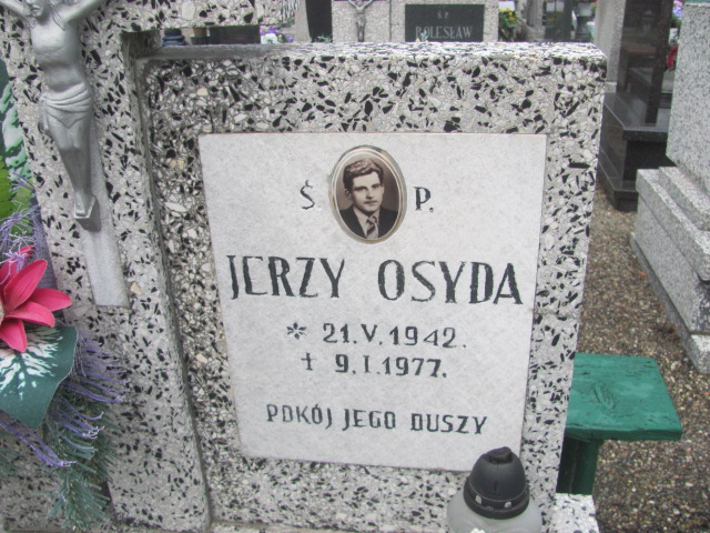 Jerzy Osyda 1942 Strzelin - Grobonet - Wyszukiwarka osób pochowanych