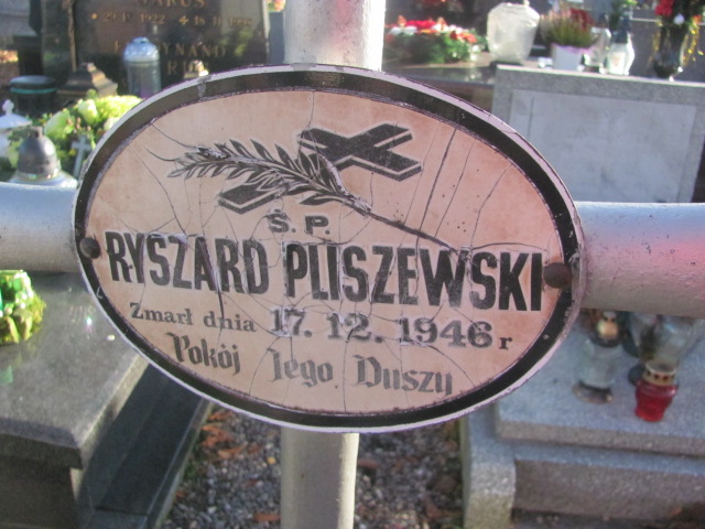 Ryszard Pliszewski 1946 Strzelin - Grobonet - Wyszukiwarka osób pochowanych